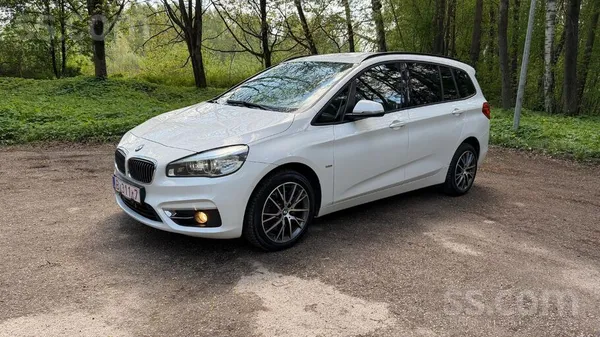 BMW BMW 220D Xdrive Gran Tourer, Luxury Line komplektā