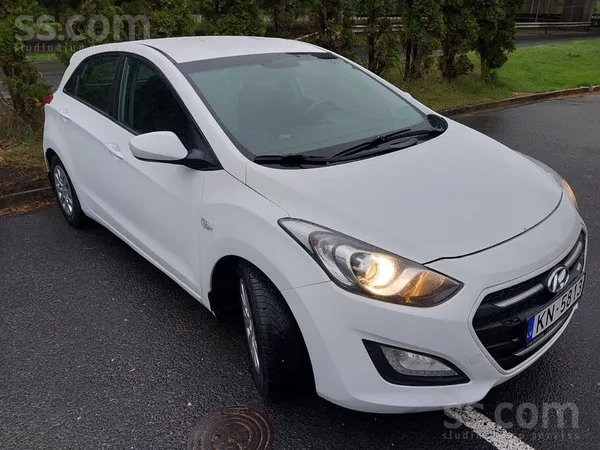 Hyundai Pirkts jauns. Visa vestūre. Tehniska izieta uz 0.