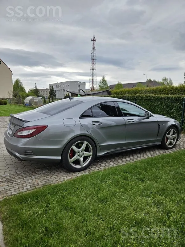 Mercedes Pārdodu Mercedes-Benz Cls500 Amg 4Matic.