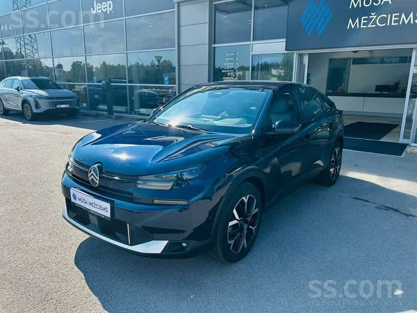 Citroen Jauna automašīna. Citroen C4 Max Hybrid. Garantija