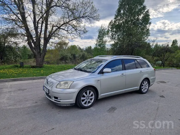 Toyota Labs darba auto, ekonomisks un drošs ar labo 2.0 d
