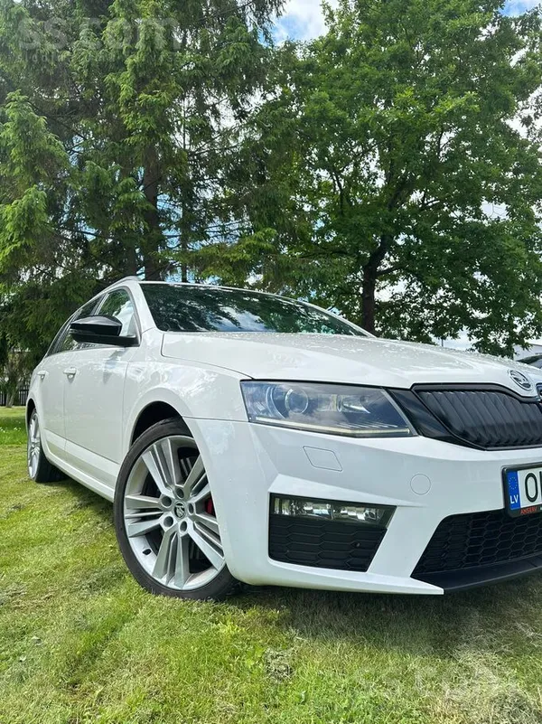 Skoda Lielisks, ērts, un glīts auto Škoda Octavia Vrs