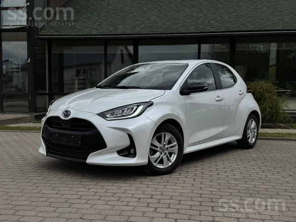 Mazda 2 Hybrid (Toyota Yaris). gada hibrīdu – ekonomisks, moderns un uzticam