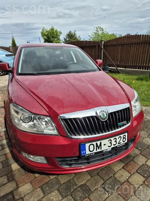 Skoda Pārdodu uzticamu un ekonomisku Škoda Octavia, 2011