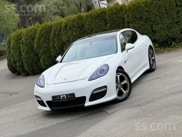 Porsche Pardodu Porsche Panamera 4S Exclusive ar 4.8i-294K
