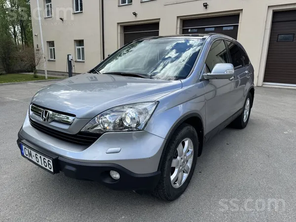 Honda Pārdodu Honda Cr-V. Auto jauns iegādāts Latvijā, v