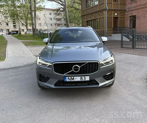 Volvo Pārdodu Volvo XC 60 R-Design Awd 2.0 140kW (190 zs