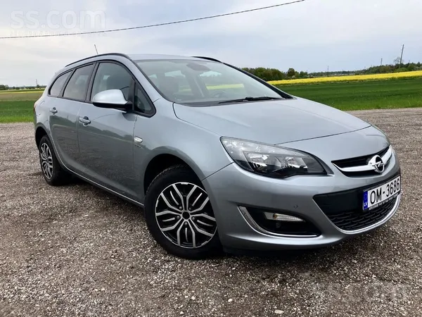 Opel Auto no Vācijas, pirkts oficiālā izsolē. 