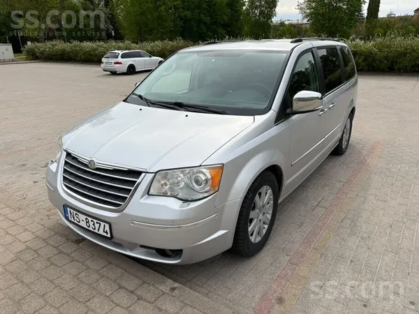 Pārdod Chrysler Grand Voyager 2.8 Crd – 2009.g. 

Pārdodu ietilpīgu un kom