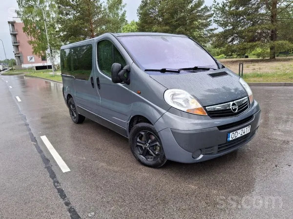 Opel Vivaro ar 9-vietām, 2.0dtci. 