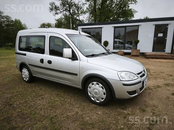 Opel Opel Combo 1.7 Dīzelis 74kw. 100zs. 