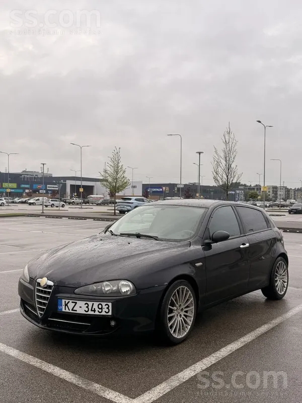 Alfa-romeo Pārdodas Alfa romeo 147 2007