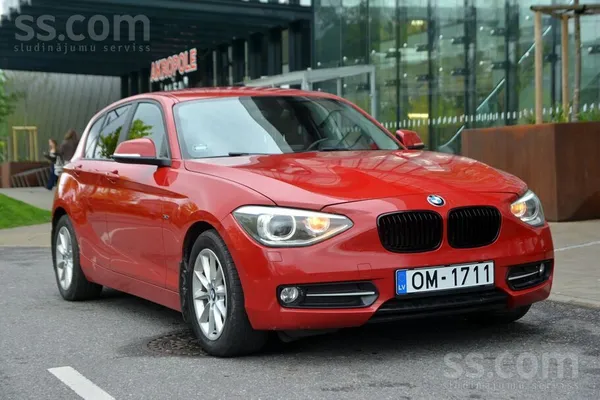 BMW 2012 BMW 116I 1.6 t Turbo Sport, face lift, divas 