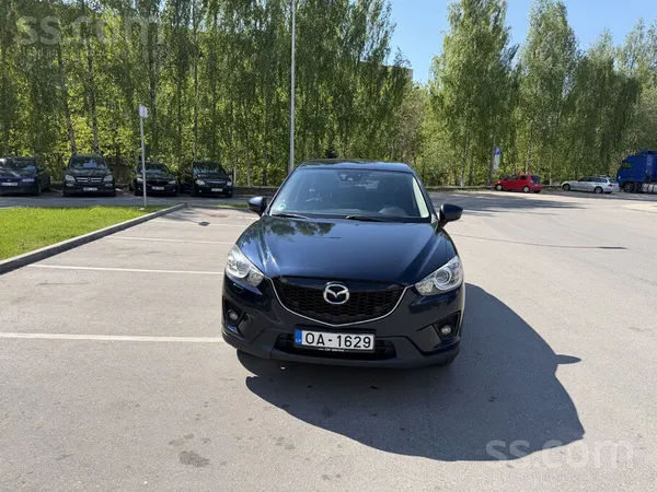 Automašīna ar lielu un ietilpīgu bagāžas nodalījumu. 
Skaista, labi un uzti