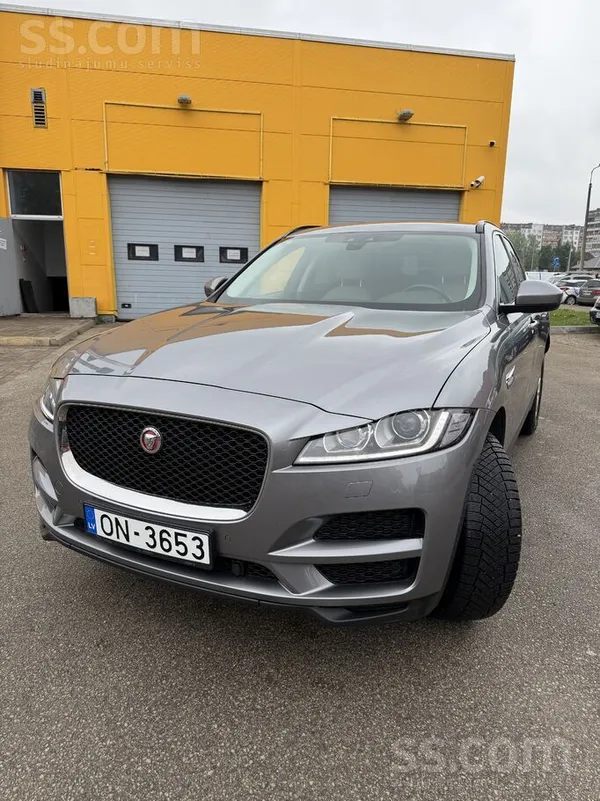 Jaguar Pārdodu Jaguar F-Pace 2020 gada