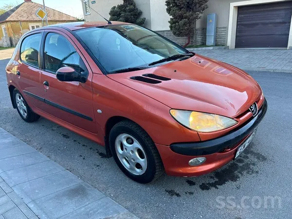 Peugeot Peugeot 206 ar automātisko ātrumkārbu un ekonomisk