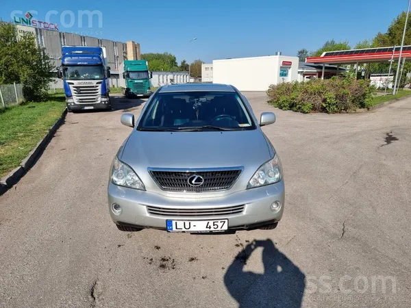 Rx400H Машина в отличном техническом и визуальном состоянии, только пройден