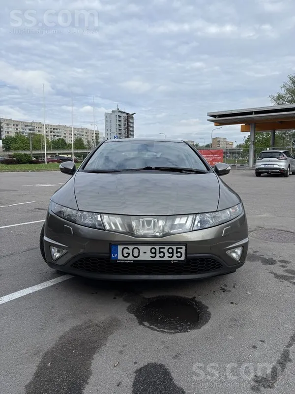 Honda Продам Honda Civic надёжный и экономичный автомоби