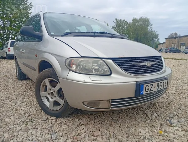 Chrysler Tiek tirgoti divi Chrysler Voyager, otrs dodas līd
