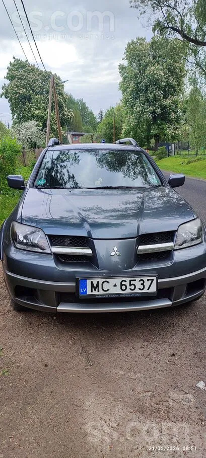 Mitsubishi Sakarā ar jauna auto iegādi, šķiros no sava uztica