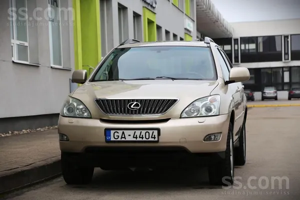Lexus RX