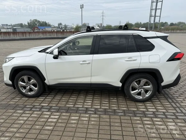 Toyota 2.0 benzīns, 129kw-175z. s. , automāts, Awd 4x4, 2