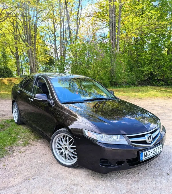 Pārdodu skaistuli Honda Accord.
Jauna tehniskā apskate līdz 26.05.2027.