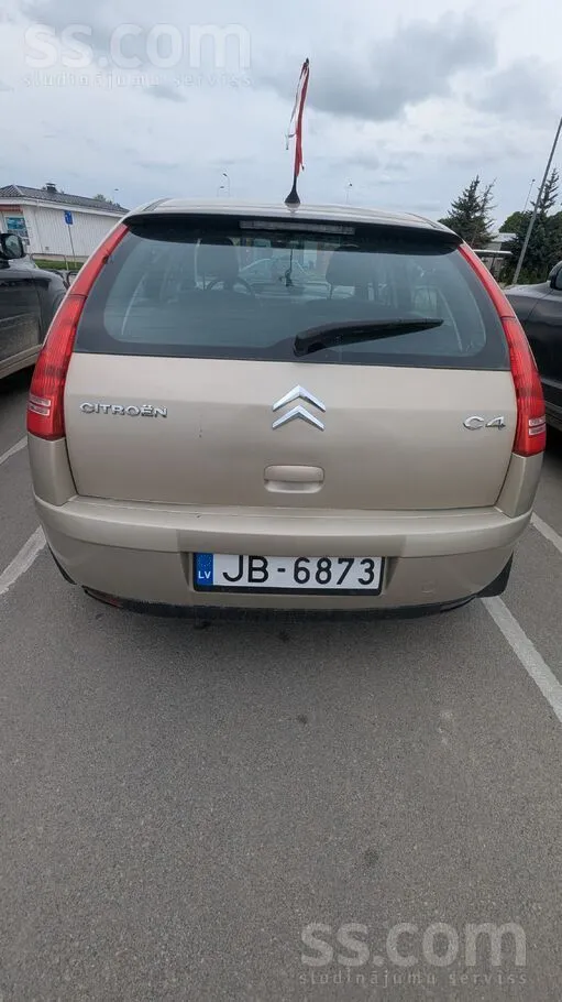 Pārdodu savu Zuzīti. Ripo, kalpo, bet laiks ir pienācis atvadīties. Zvanīt,