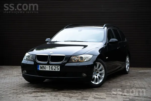 BMW 320