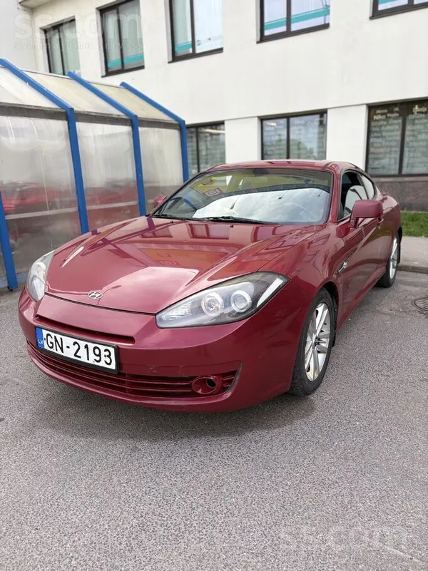 Hyundai Coupe