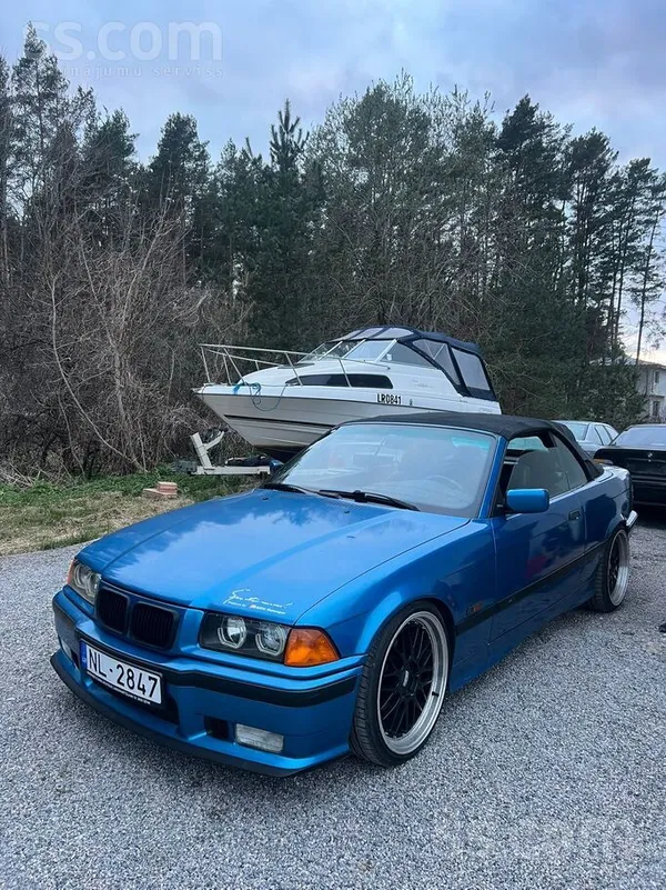 BMW 325