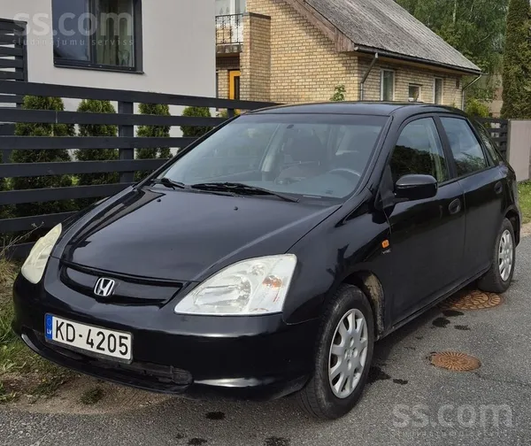Honda Pārdod Honda Civic 2002. gada modeli labā tehniskā