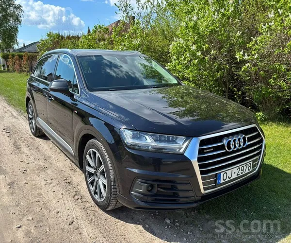 Audi Pārdod Audi Q7 S-line, pirmā reģistrācija 2016. ga