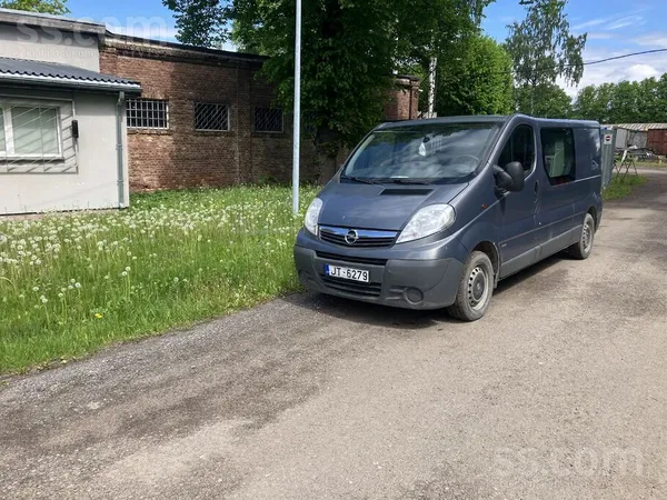 Opel Opel Vivaro Kravas pasažieru ar 6 Sēdvietām. 2.0 C