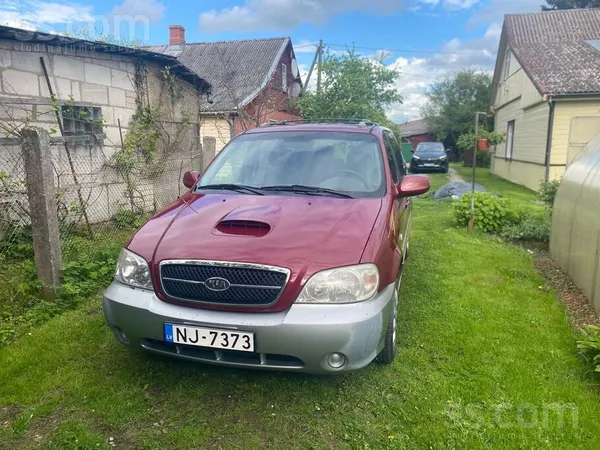 KIA Pārdod Kia Carnival. 2.9 dīzelis (106 kW). Auto da