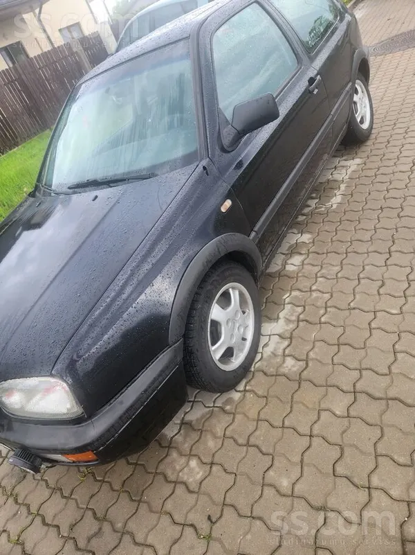 Volkswagen Pārdodu golf 3 Var teikt jaunas riepas .Vis kam jā