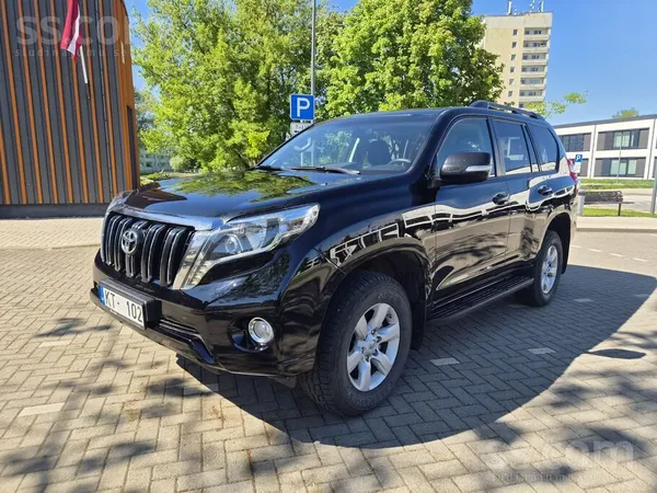 Toyota Auto uz SIA. Pvn jau iekļauts cenā. Uzticams auto 