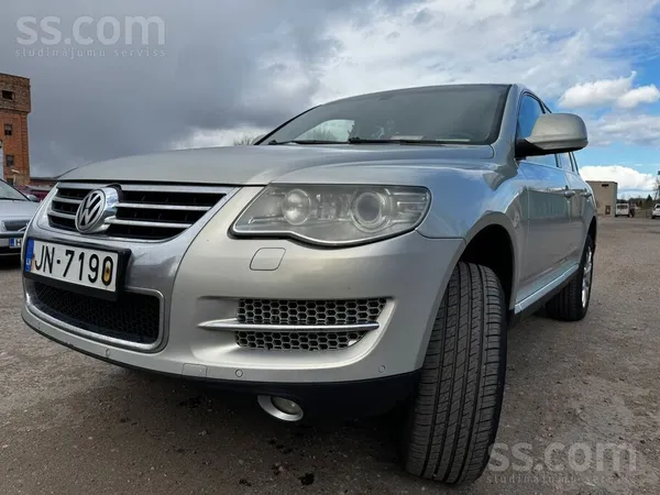 Volkswagen Pārdod VW Touareg 2008. gada, 3.0 dīzelis, 176kW /