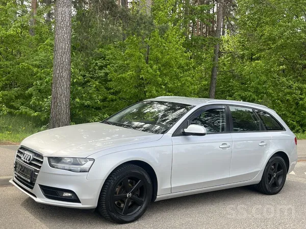 Audi Audi A4 tikko no Vācijas. 