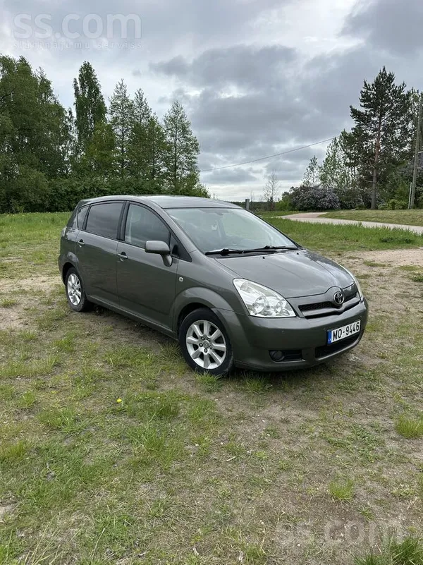 Toyota Pārdodu Tayota Corolla Verso 2007.gada, 2.2d d4d m