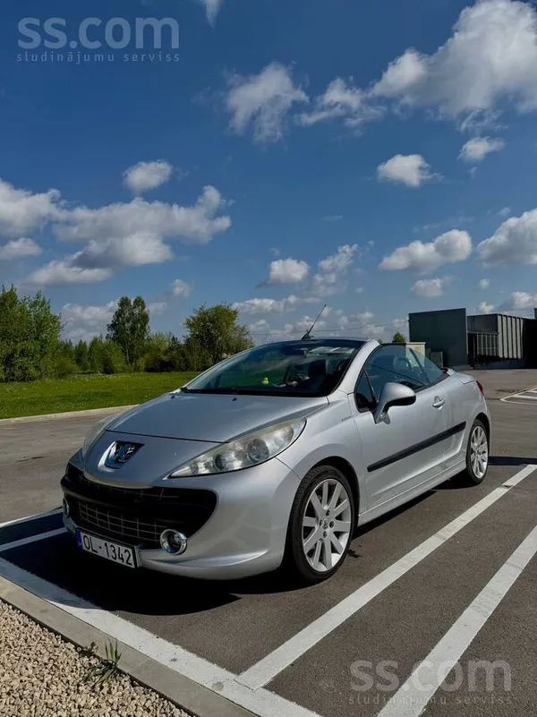 Peugeot Продаётся стильный кабриолет Peugeot 207 CC автомо