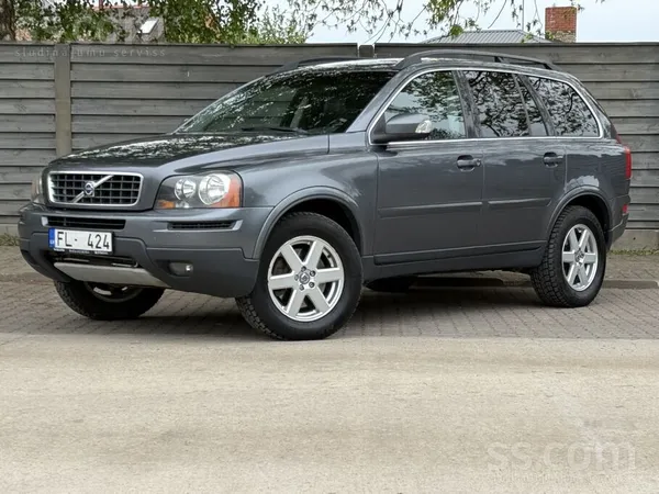 Volvo Volvo Xc90 D5 Awd 2.4 dīzelis 136kw, mehānika. 