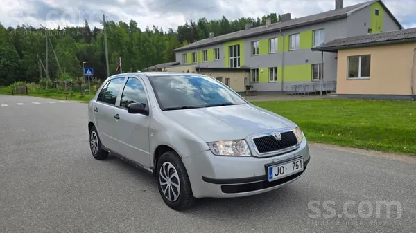 Skoda Pārdodas Škoda Fabia 1.4 Mpi 2003. Gada 