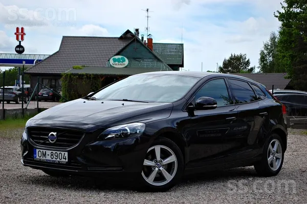 Volvo No Vācijas, Volvo V40 Momentum, 1.6 D2 115 Zs