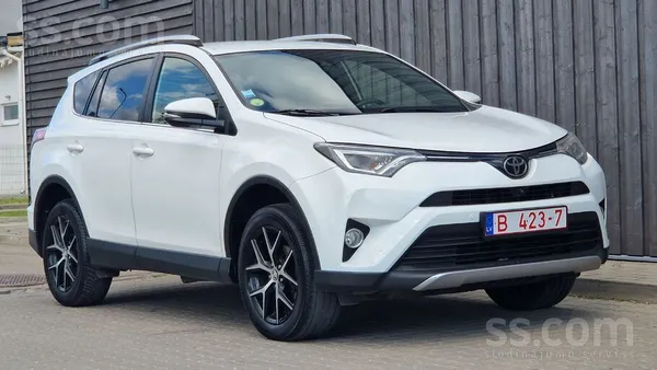 Toyota Bez nobraukuma pa Latviju, no Francijas ar pārbaud