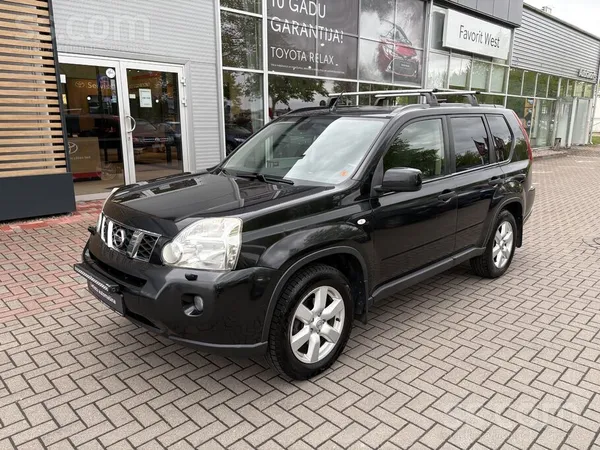 Nissan Lietots auto - 4x4 Nissan X-Trail 2.5 124 kW (169 