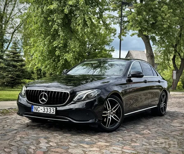 Mercedes E220