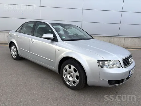 Audi Audi A4 sedans 2.0i, 96Kw/131Zs. Benzīns. Pirmā re