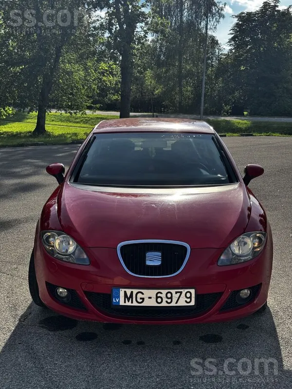 Seat Sveiki, tirgoju seat leon 2.0 benzīnu. Auto vienmē