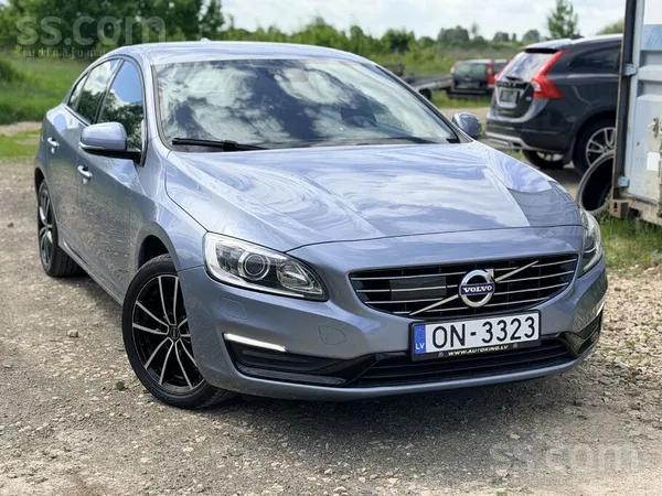 Volvo Tikko ievests Volvo S60 Dynamic viena no pilnākajā